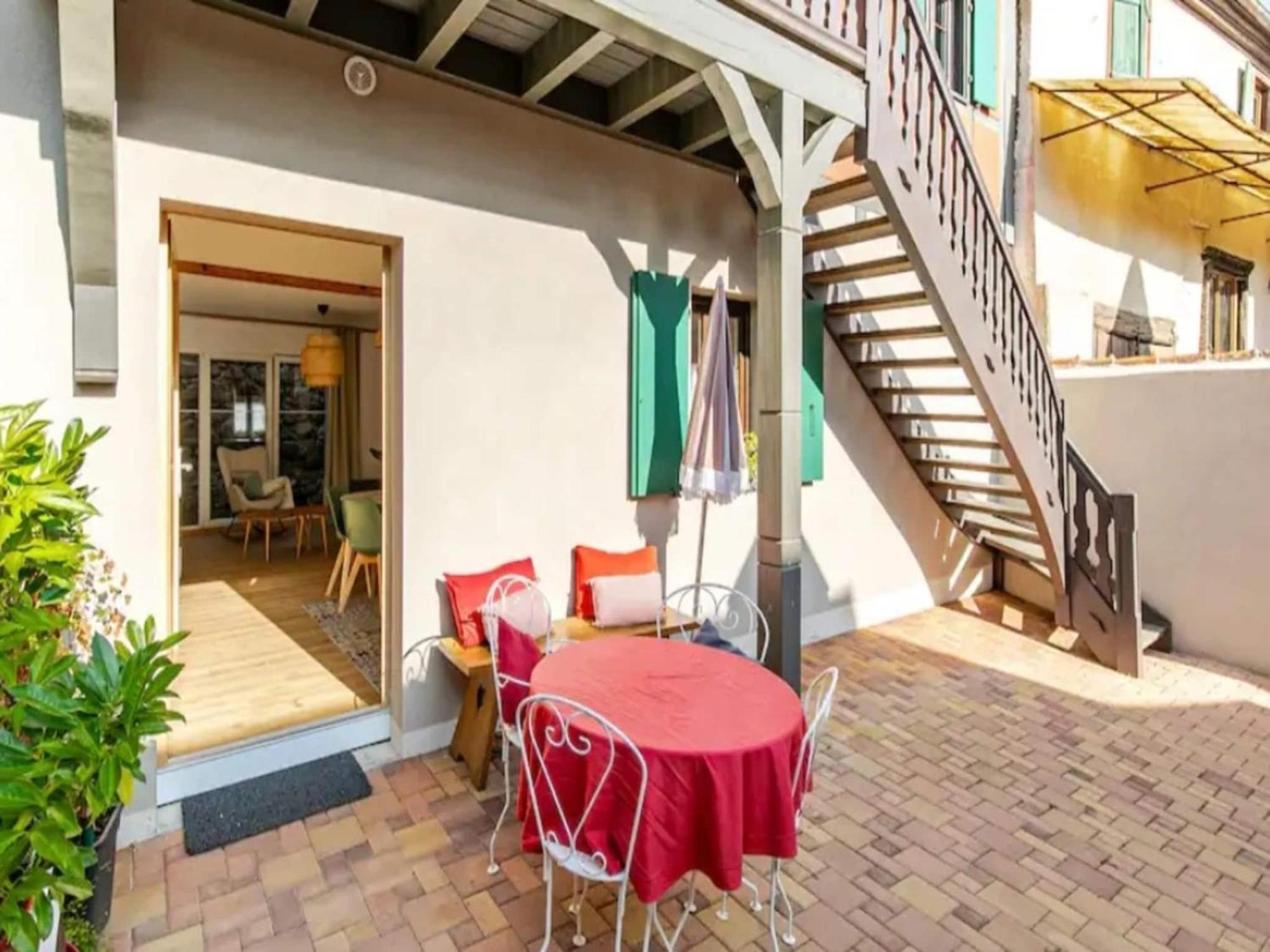 Charming Gite In Dambach La Ville With Terrace Екстер'єр фото